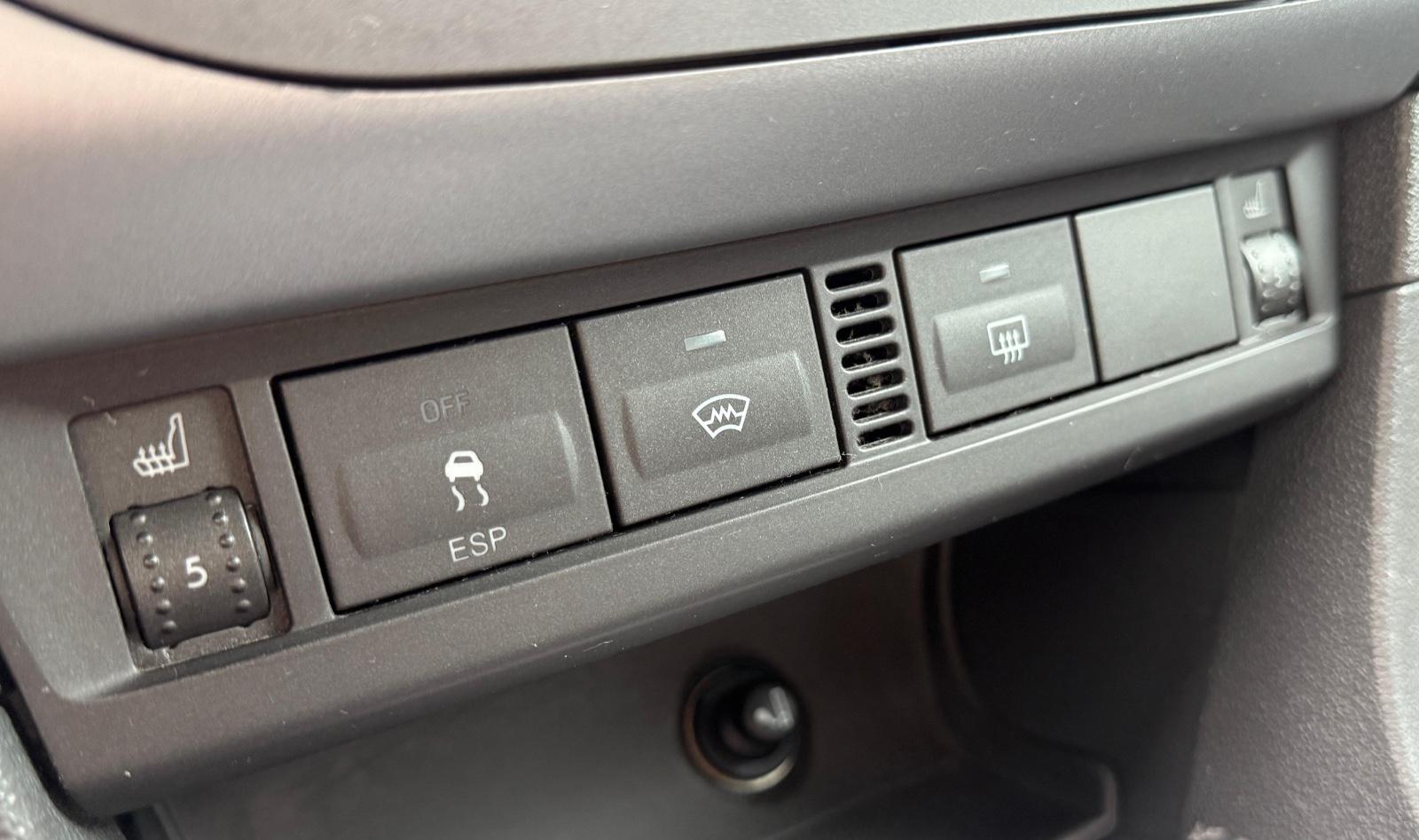 Ford Focus 2007 — photo 16
