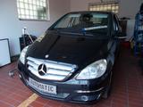 Mercedes-Benz B 180 Rentnerfz.,Schekheft,2.Hand - : Limousine, Rent