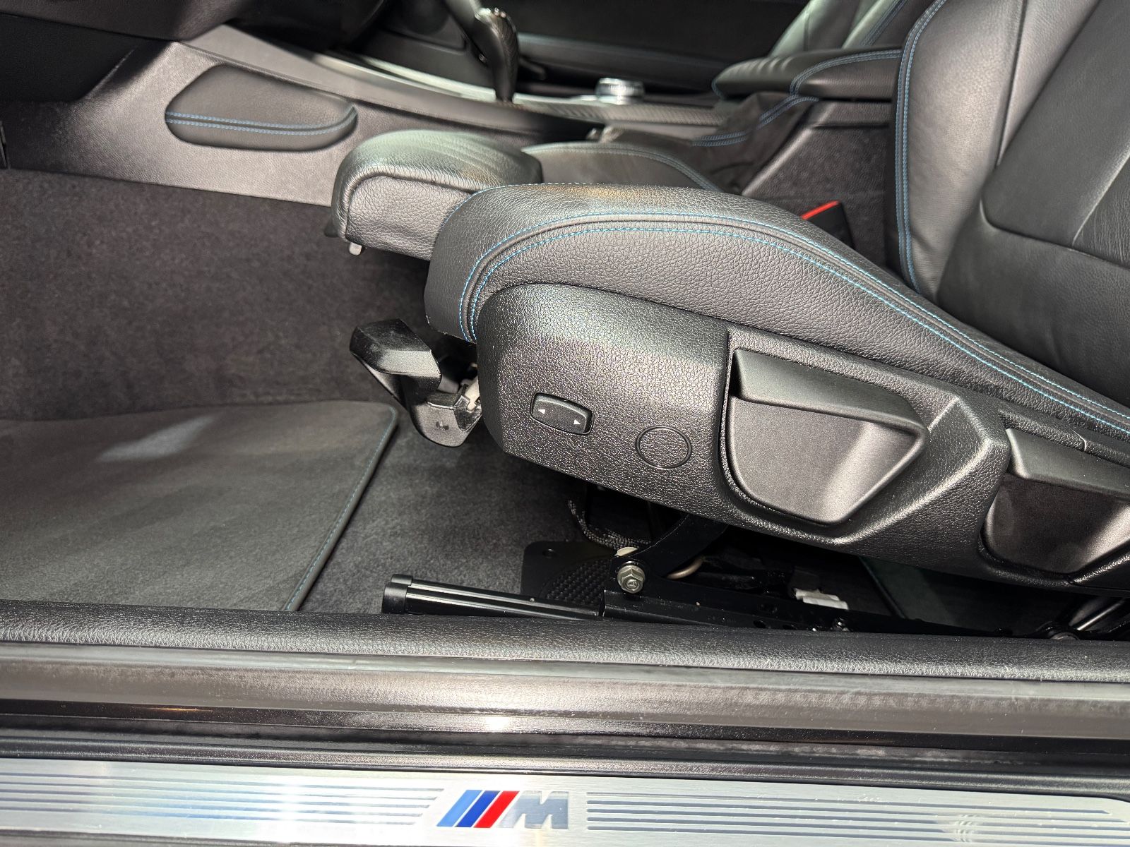 Fahrzeugabbildung BMW M2 Coupe|DKG|M-PERFORMANCE|CS|KW|VOLL
