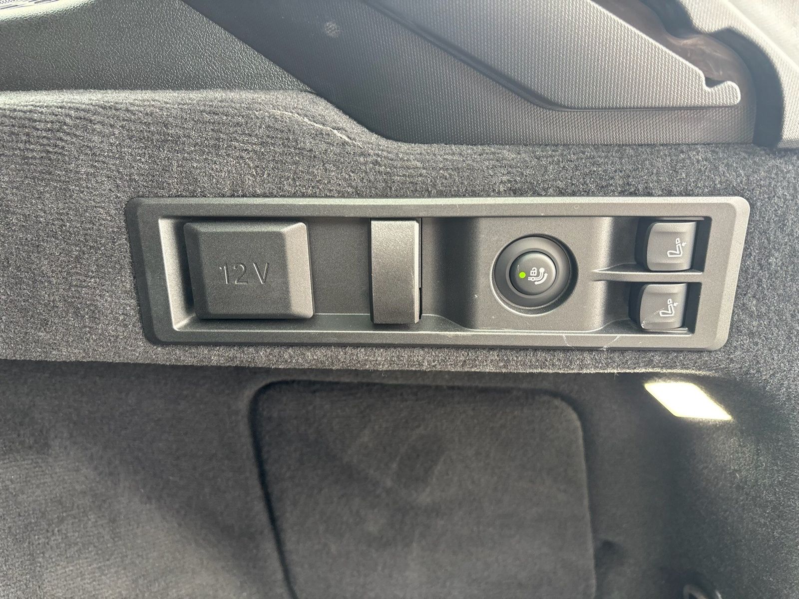 BMW 330 - Bild 11