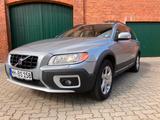 Volvo XC70 AWD Momentum - Volvo XC70 aus 2009