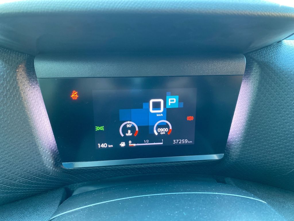 Fahrzeugabbildung Citroën C4 PureTech 130 S&S EAT8 SHINE *Sitzh. vorn*