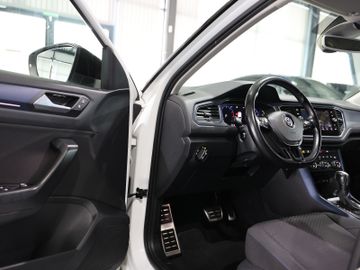 Volkswagen T-Roc - 12