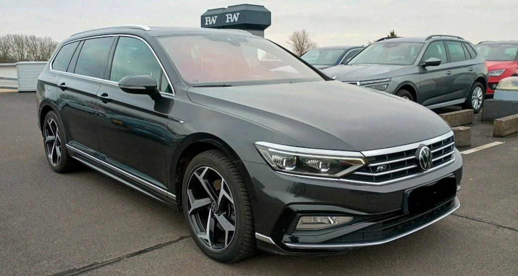 Volkswagen Passat Variant R Line Panorama Matrix