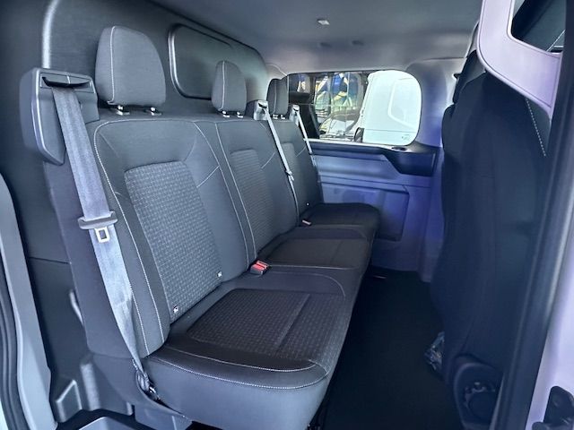 Fahrzeugabbildung Ford Transit Custom E 320 L2 Trend Doppelkabine RWD E