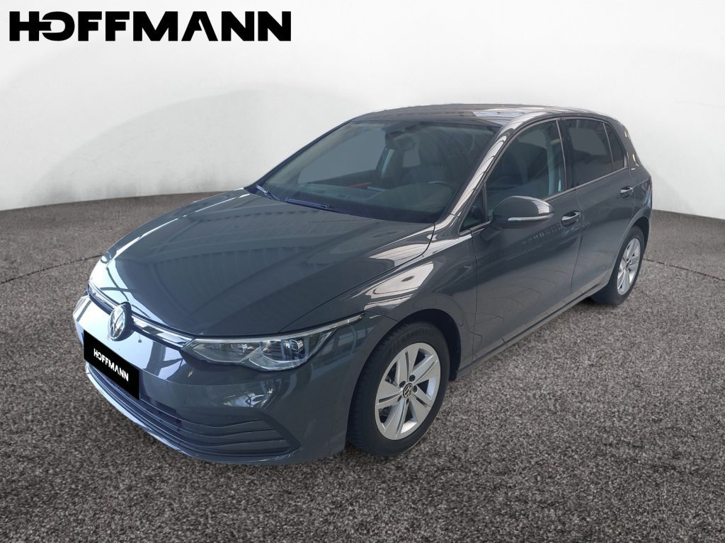 Fahrzeugabbildung Volkswagen Golf 1.5 TSI Life LED Rear View