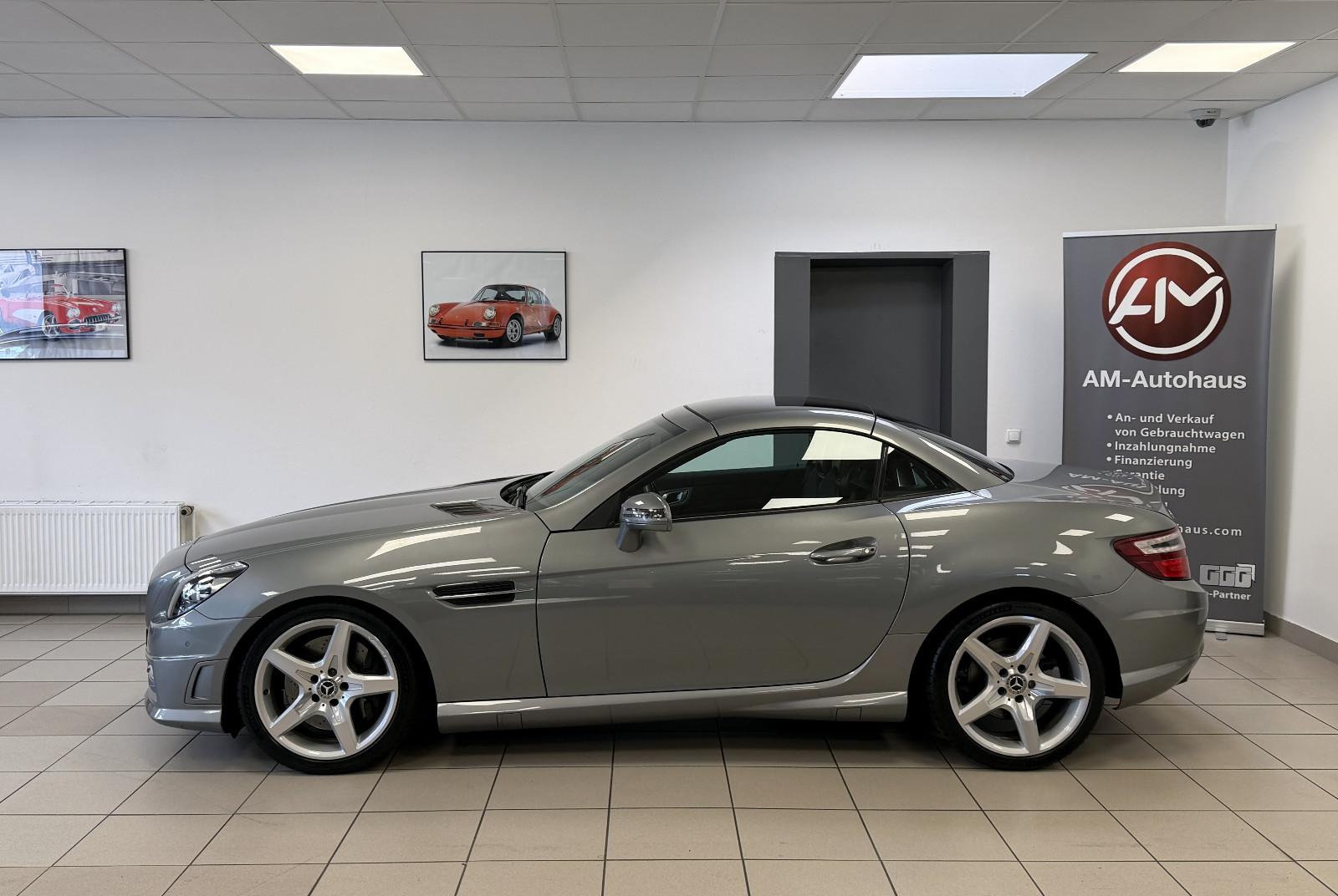 Mercedes-Benz SLK 250 CDI BE Roadster *AMG*Glasdach*AirScarf