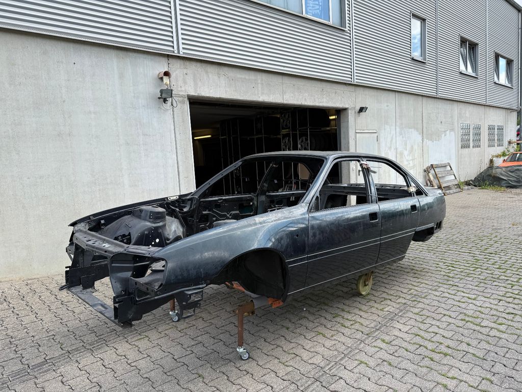 Opel Omega