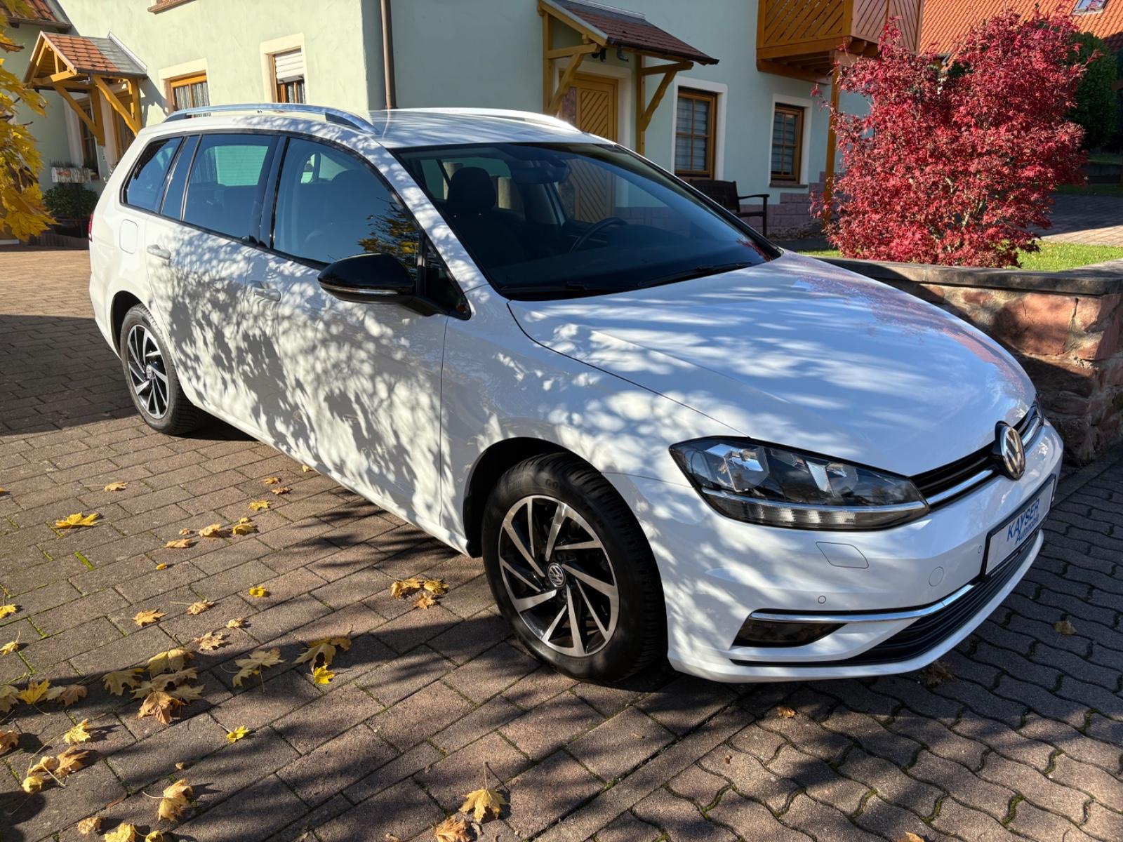 Volkswagen Golf VII Variant Join "SHZ,Navi,PDC"