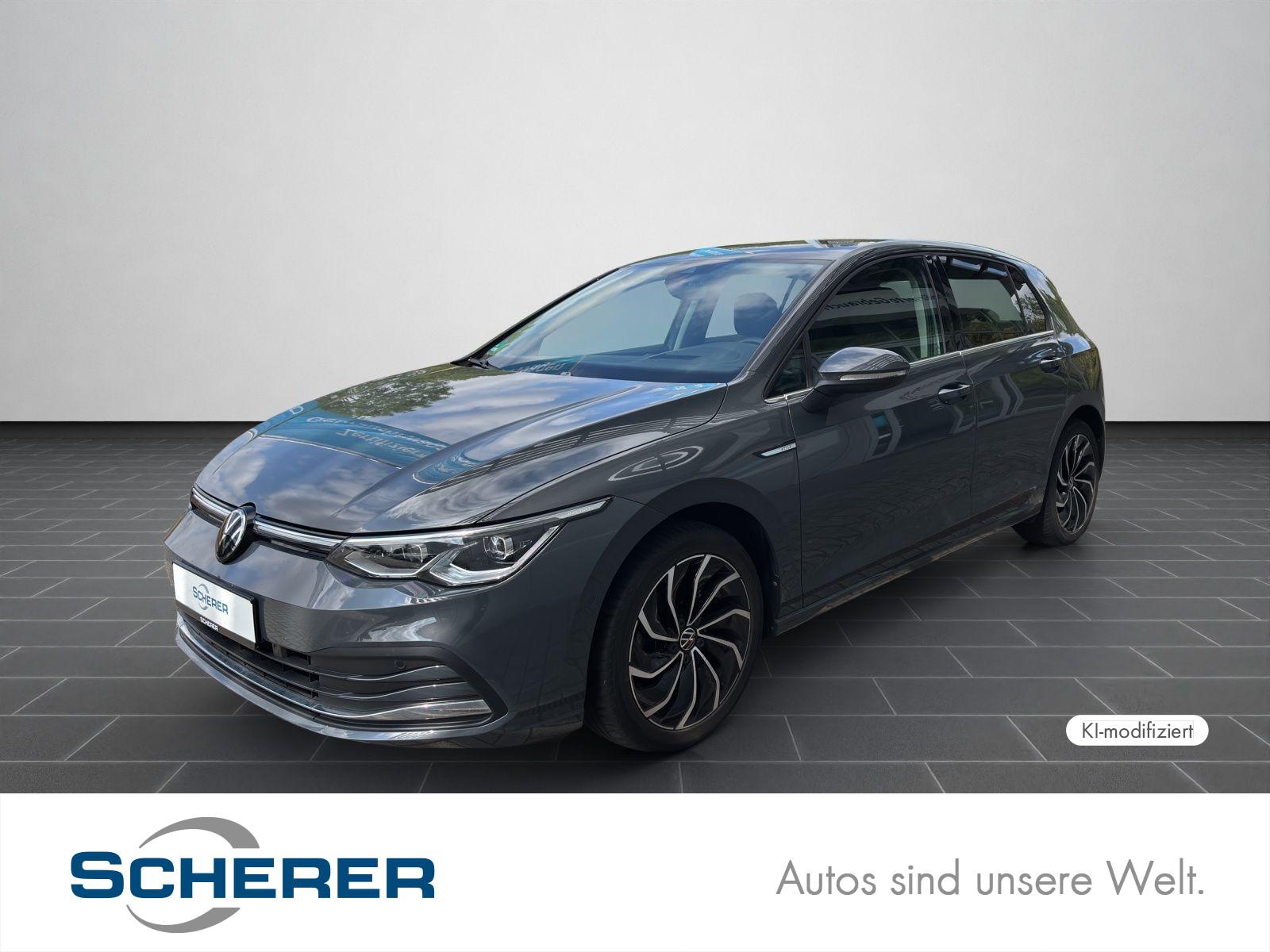 Volkswagen Golf VIII Style 1.5 eTSI DSG MATRIX ACC NAVI HAR