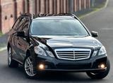 Mercedes-Benz E 200 CGI T-Modell  BlueEfficiency Navi SHZ PDC - Mercedes-Benz E 200 Gebrauchtwagen in Aachen