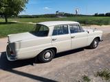 Mercedes-Benz 190 C W110 - Mercedes-Benz 190: 190c