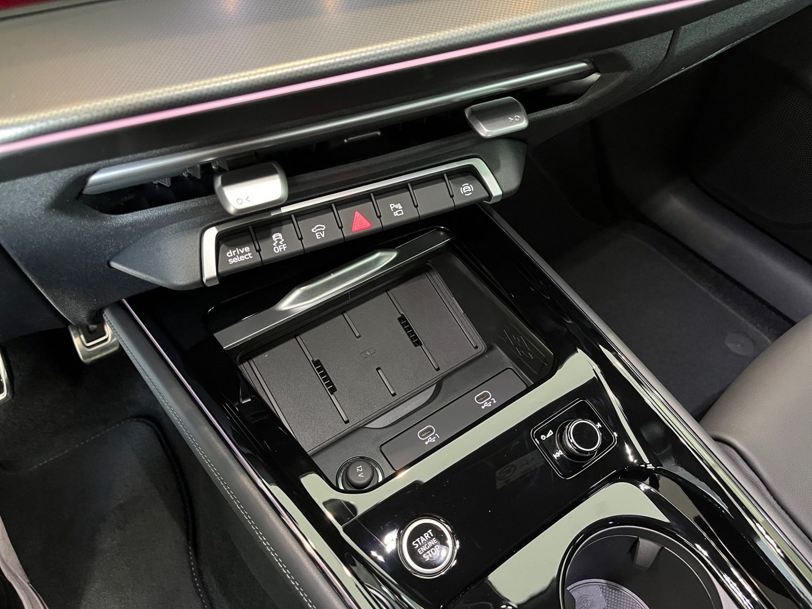 Audi Q3 foto 16