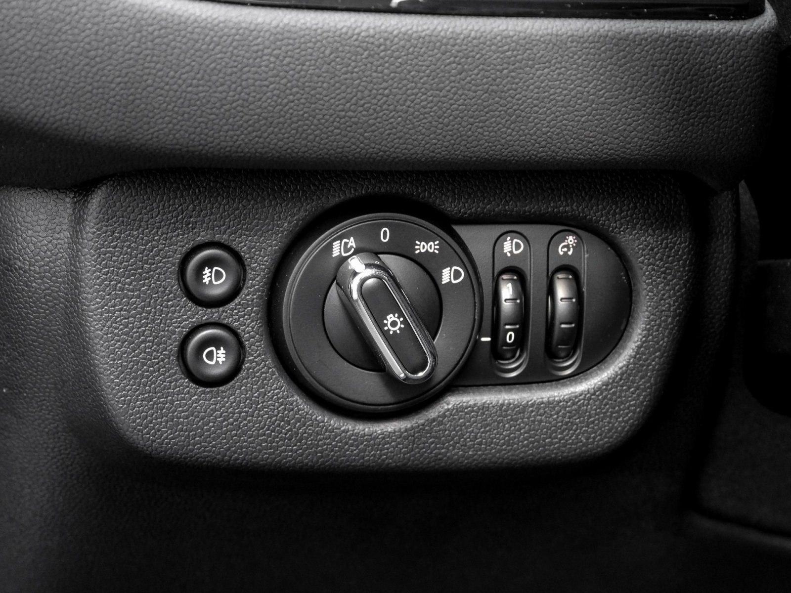 MINI Cooper Clubman ESSENTIAL TRIM+DA+KAMERA+LED+SHZ