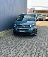 Citroën Berlingo 1.5HDI EAT8 Max XL*LED*ACC*SIRKKA GRÜN* - Citroën Berlingo Gebrauchtwagen in Dresden