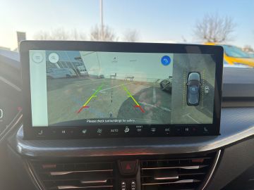 Bild 17 Ford Kuga Titanium PHEV AHK-klappbar Navi Digitales C