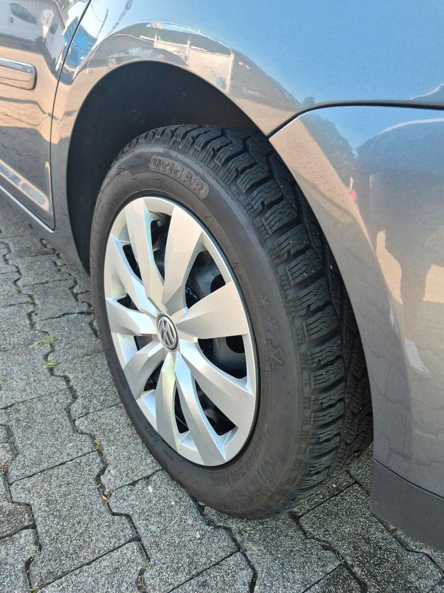 Volkswagen Touran 2004 — photo 8