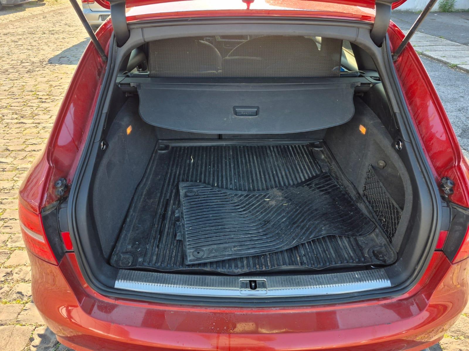 Audi Quattro 2012 — photo 12