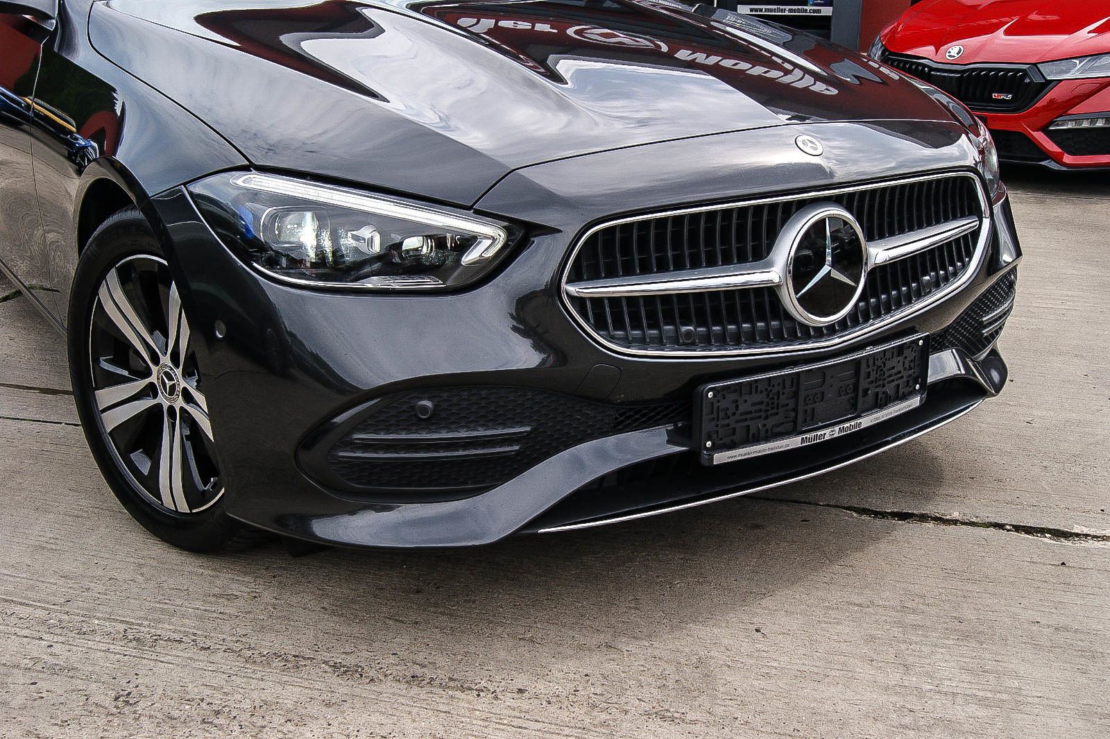 Fahrzeugabbildung Mercedes-Benz C 220 T d Avantgarde 9G-Tronic W206 MBUX ACC DIG