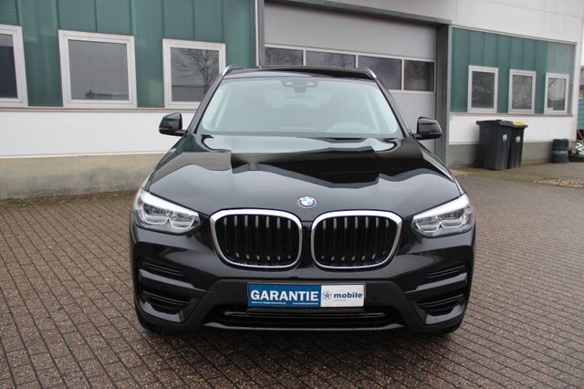 BMW X3 xDrive 20 d, HUD, Pano, AHK, Standheizung