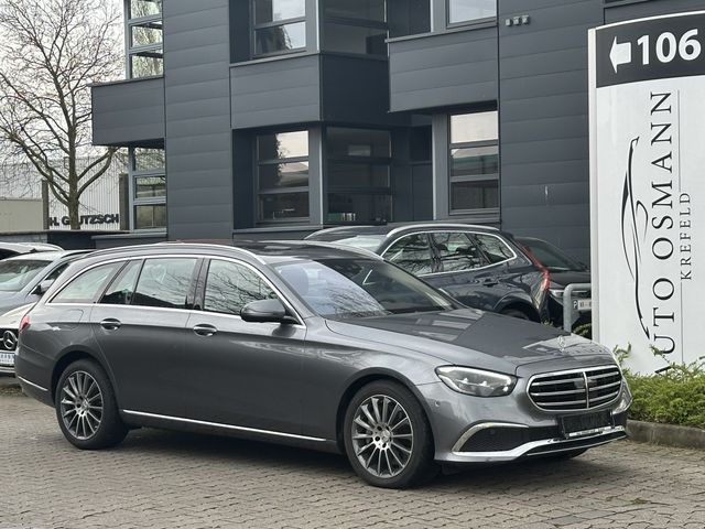 Mercedes-Benz E 400 d 4Matic T 9G-TRONIC Exclusive / Distr.+