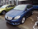 Mercedes-Benz B 180 BlueEFFICIENCY Klima 90 Tkm Panoramadach - Mercedes-Benz B 180: Blueefficiency