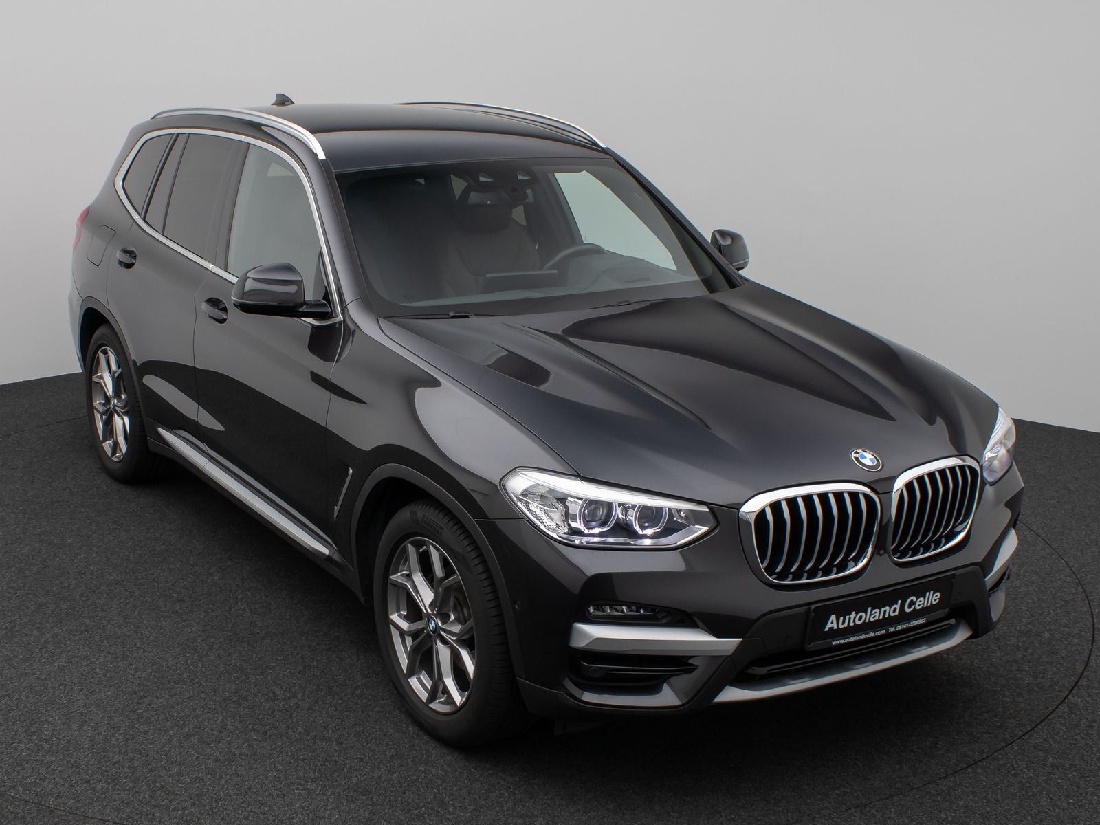 Fahrzeugabbildung BMW X3 xD20d xLine 360°HUD DAB HiFi Alarm Komfort