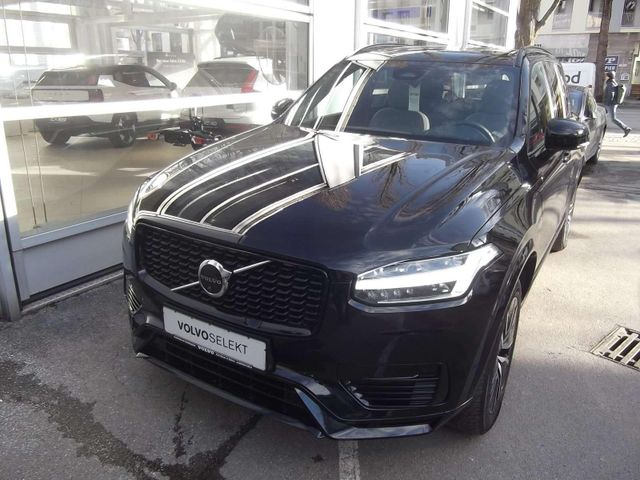 Volvo XC90 Plus Dark Recharge Plug-In Hybrid AWD