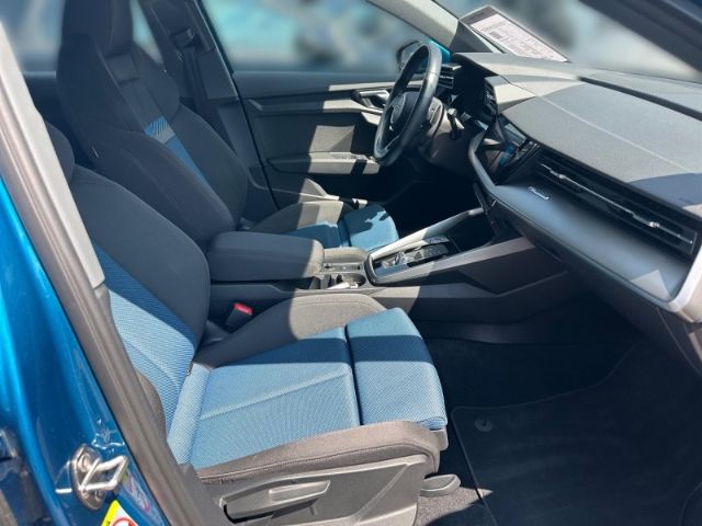 Fahrzeugabbildung Audi A3 Sportback 30 TDI advanced Digitales Cockpit S