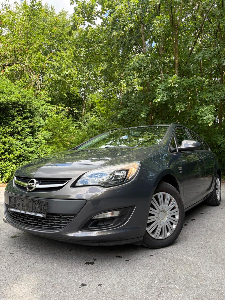 Opel Astra J Sports Tourer Active/PDC/SHZ/TÜV NEU/AC