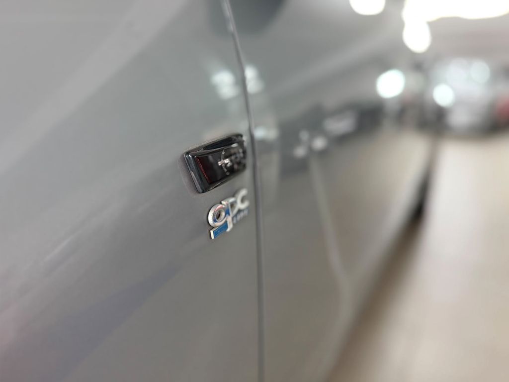Opel Insignia - Bild 6