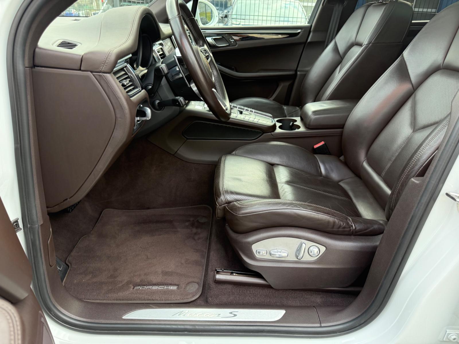 Porsche Macan S 3.0 PANO/AHK/LEDER/ACC/PCM/LM20/2.HD/MEM