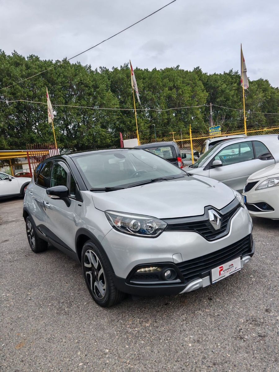 RENAULT Captur