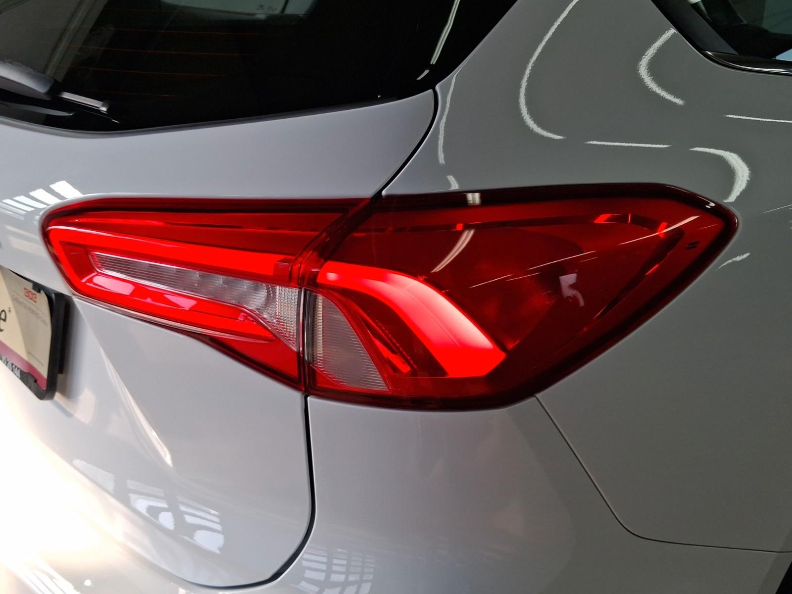 Ford Focus Turnier 2.0 Titanium,Navi,LED,Tempo,Kamera