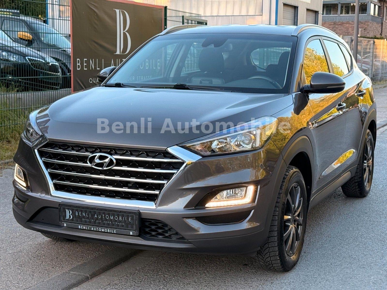 Hyundai Tucson Trend 2WD/NAVI/SHZ/TMP/SPUTHALTE/APPLE