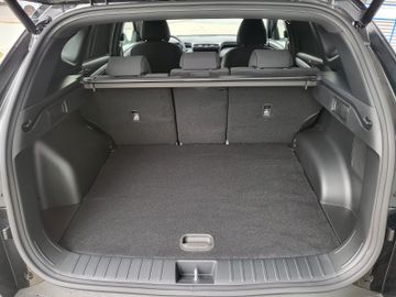 Fahrzeugabbildung Hyundai TUCSON 1.6 T-GDi 150PS 7-DCT 48V 2WD Edition 30+