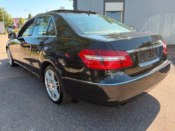 Mercedes E 300 - 7
