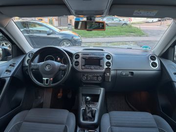 Volkswagen Tiguan - 7