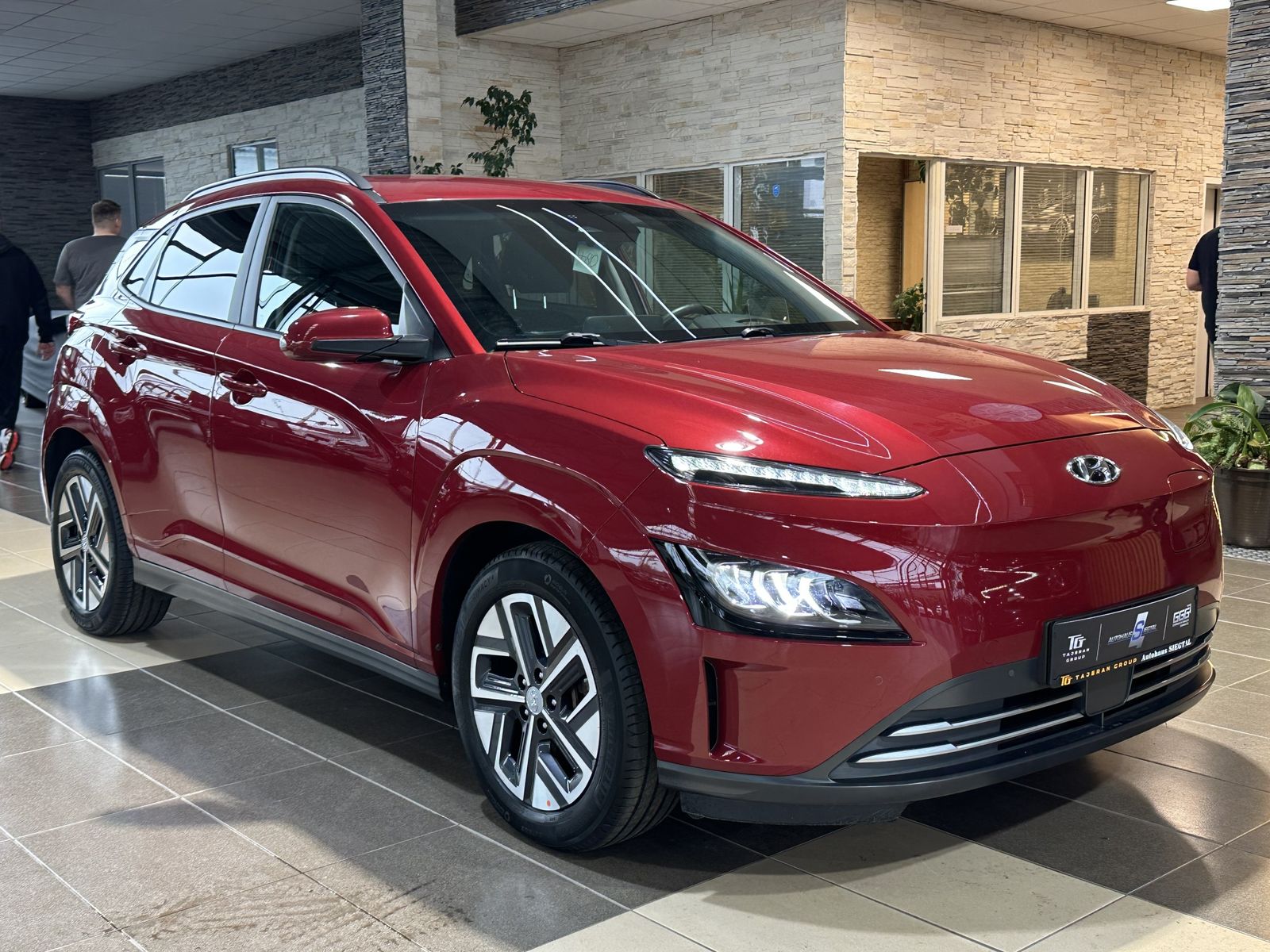 Hyundai Kona Trend R.Cam Navi Krell HUD LED ACC SHZ