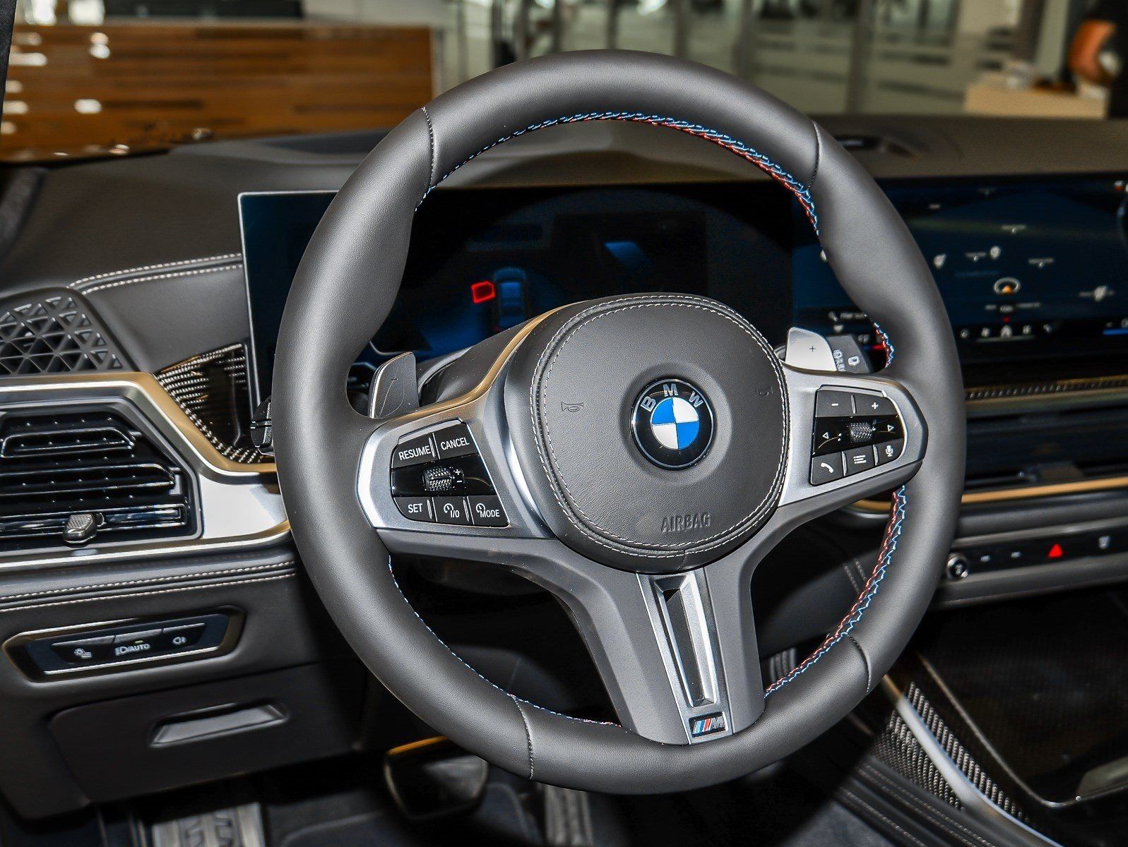 BMW X7 M60 - Bild 18