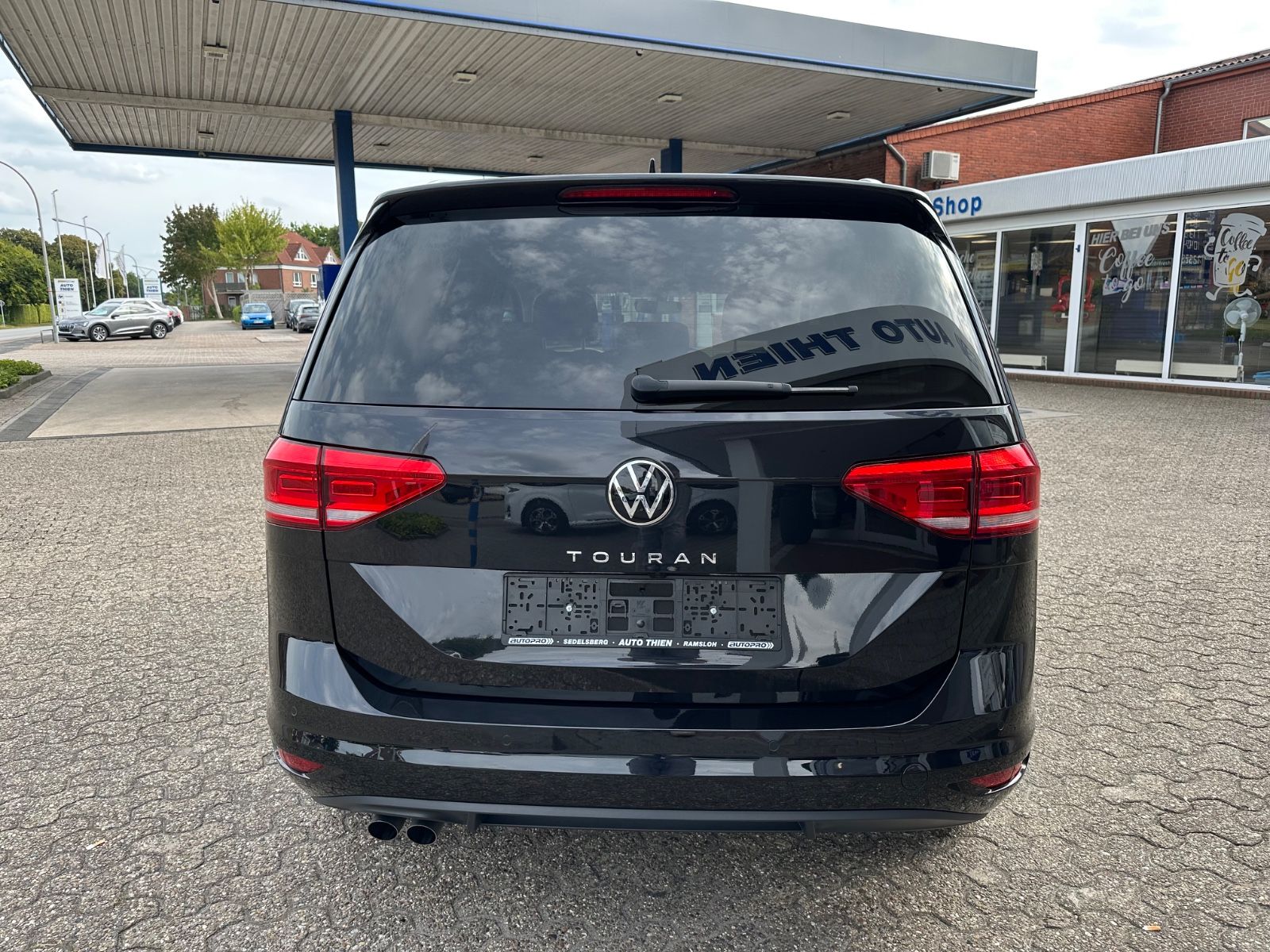 Fahrzeugabbildung Volkswagen Touran 2.0 TDI Highline DSG ACC/LED/Navi
