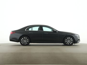 Mercedes E 200 - 8
