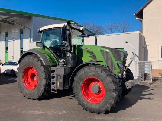 Fendt 826 Vario S4 Profi