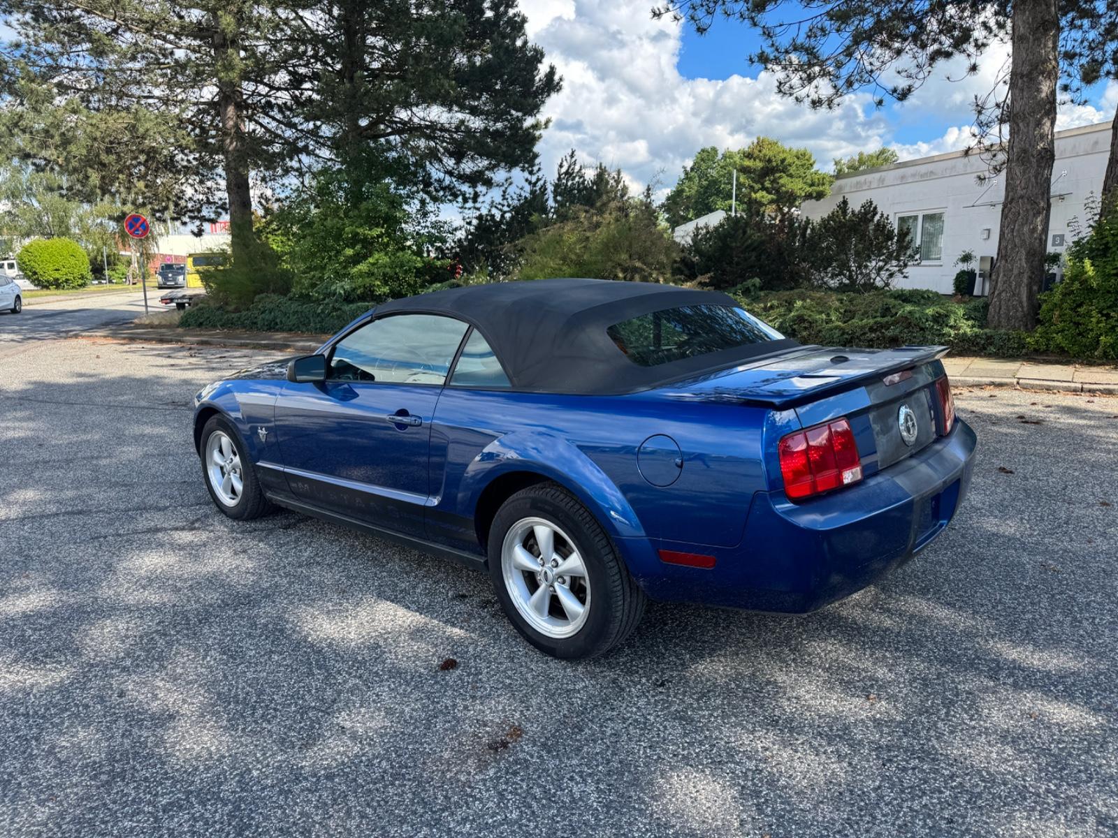 Ford Mustang 4.0**HU&AU 06-28**