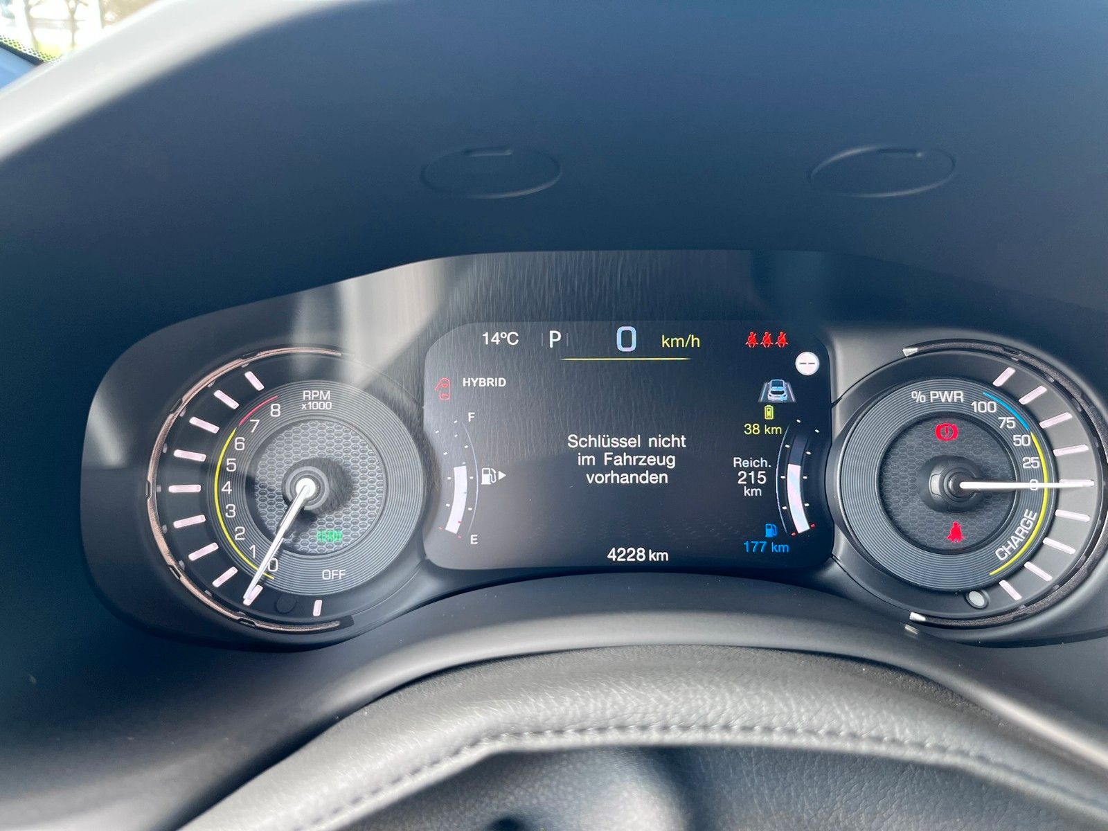 Fahrzeugabbildung Jeep Renegade Limited Plug-In Garantie Navi AWD uvm.