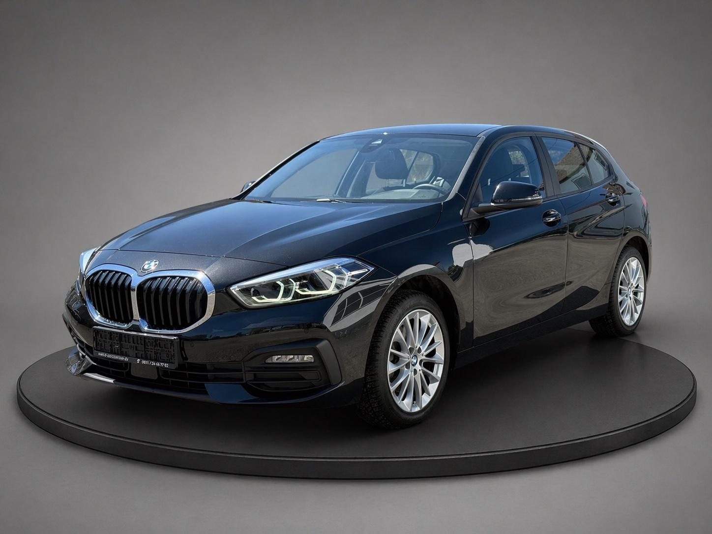 BMW 118 i Advantage*LED*Navi*Servicepaket*17"Alu*