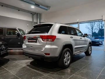 Jeep Grand Cherokee - 7