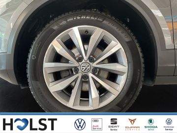Volkswagen T-Roc - 11