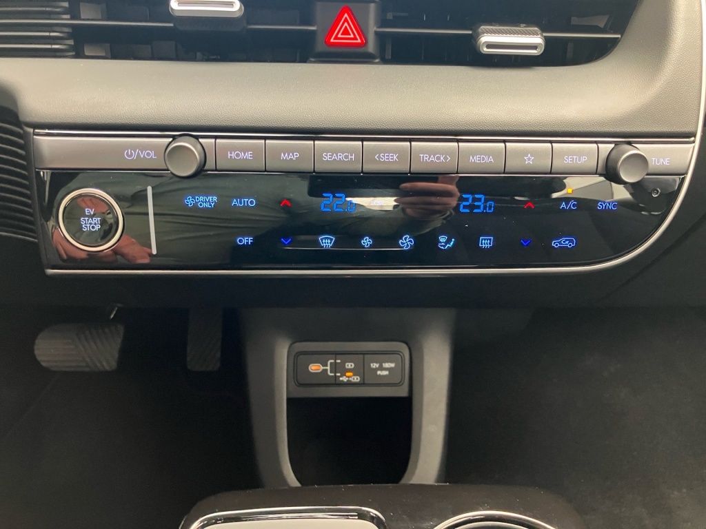 Fahrzeugabbildung Hyundai IONIQ 5 Dynamiq Elektro 84 kWh 2xKlima ACC AUT