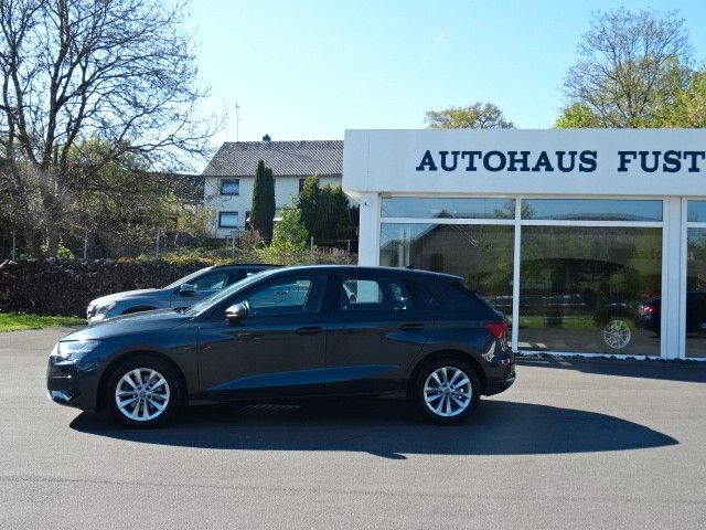 Audi A3 Sportback 2.0TDI LEDER,NAVI,LED,PDC,1HAND